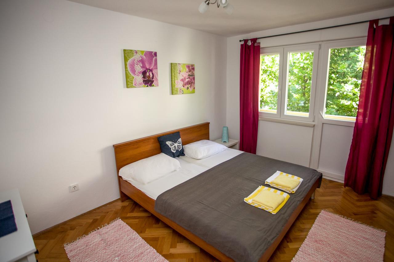Apartment Omis Holiday Exteriör bild